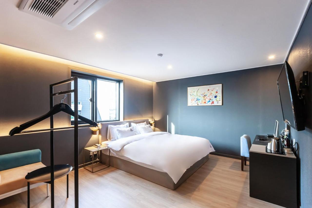 Browndot Hotel Sasang Renecite Busan Exteriör bild