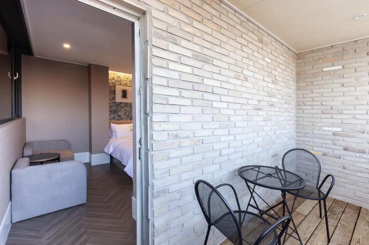 Browndot Hotel Sasang Renecite Busan Exteriör bild