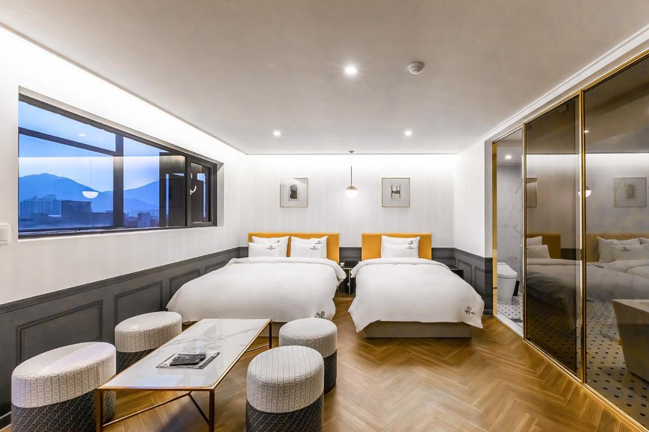 Browndot Hotel Sasang Renecite Busan Exteriör bild