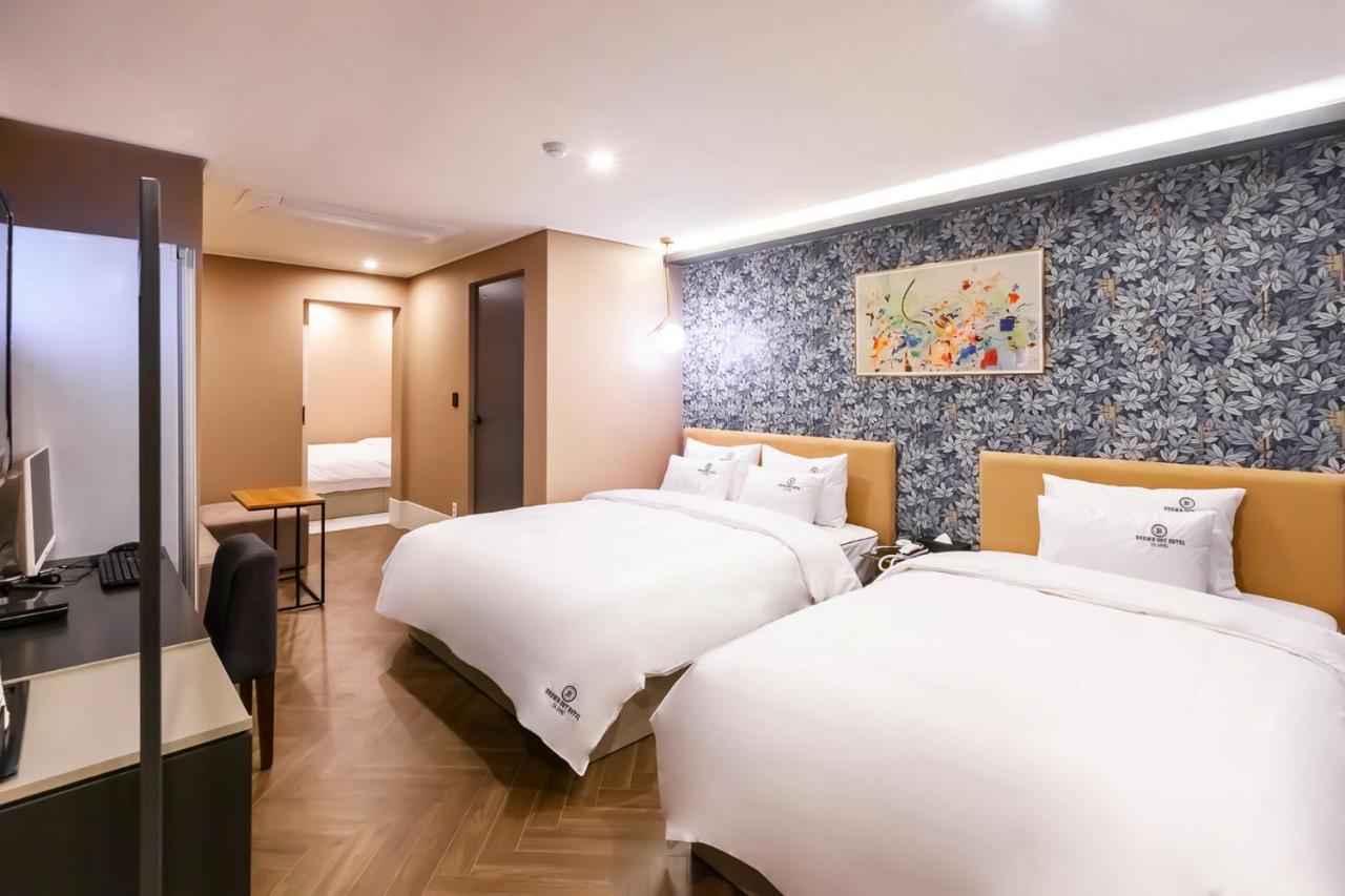 Browndot Hotel Sasang Renecite Busan Exteriör bild