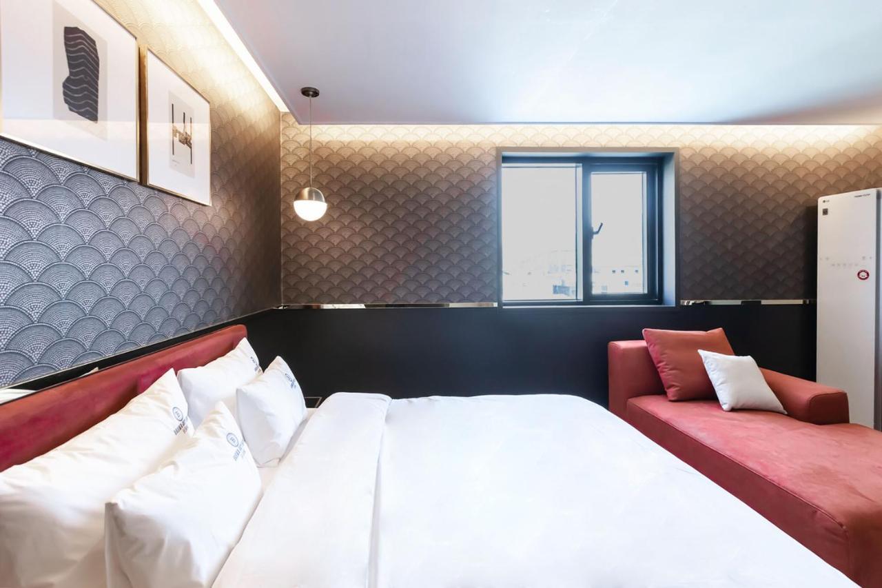 Browndot Hotel Sasang Renecite Busan Exteriör bild