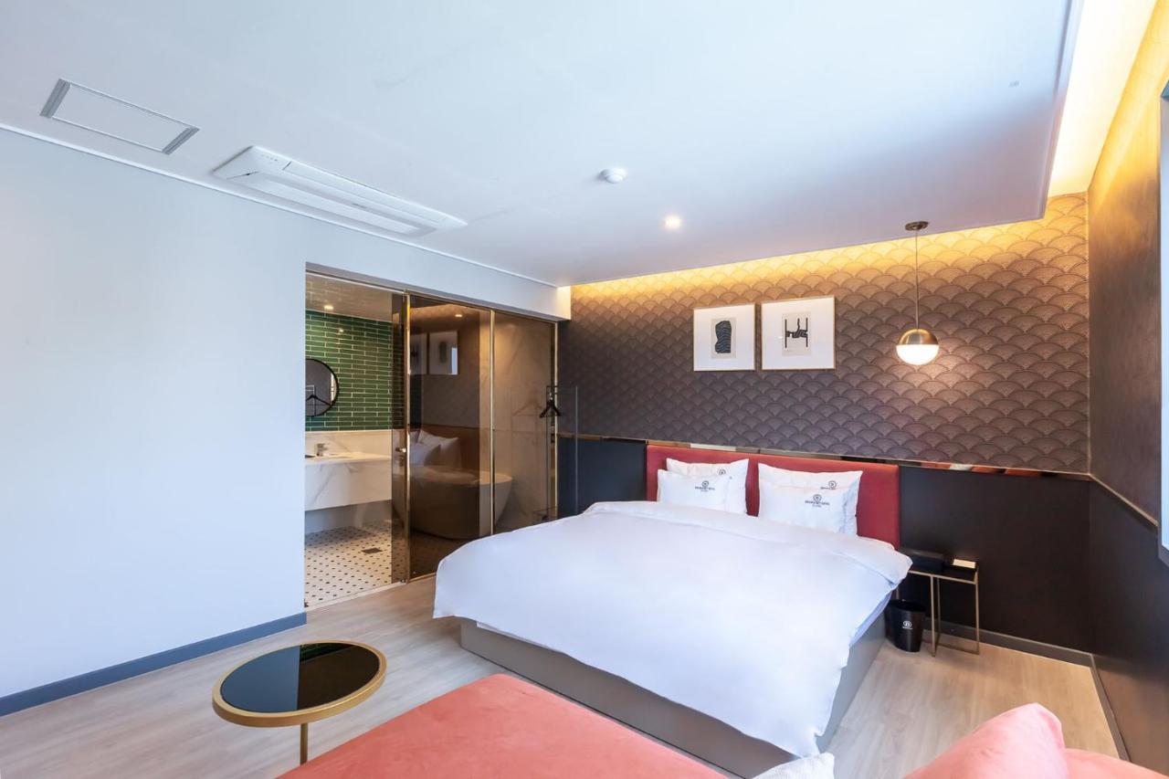 Browndot Hotel Sasang Renecite Busan Exteriör bild