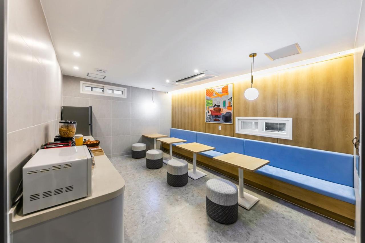 Browndot Hotel Sasang Renecite Busan Exteriör bild