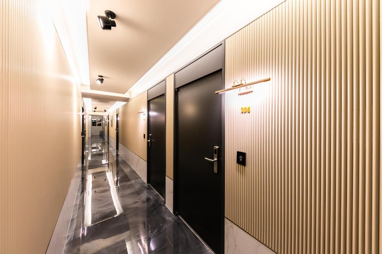 Browndot Hotel Sasang Renecite Busan Exteriör bild