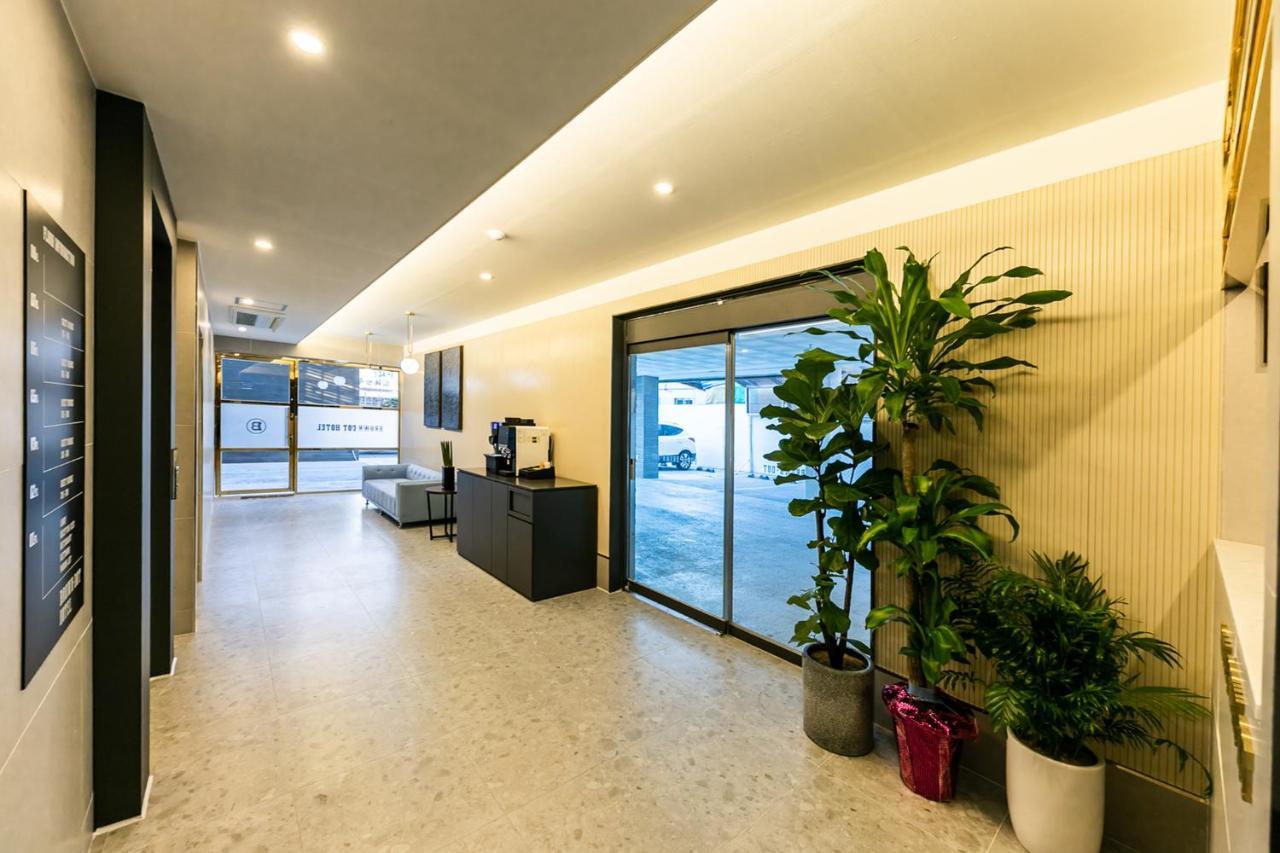 Browndot Hotel Sasang Renecite Busan Exteriör bild